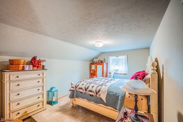 1809 Pennsylvania Avenue, Belpre, OH 45714