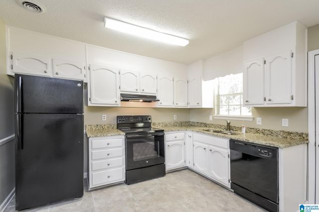 5818 DUG HOLLOW ROAD, Pinson, AL 35126