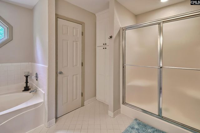 528 Hallsborough Drive, West Columbia, SC 29170