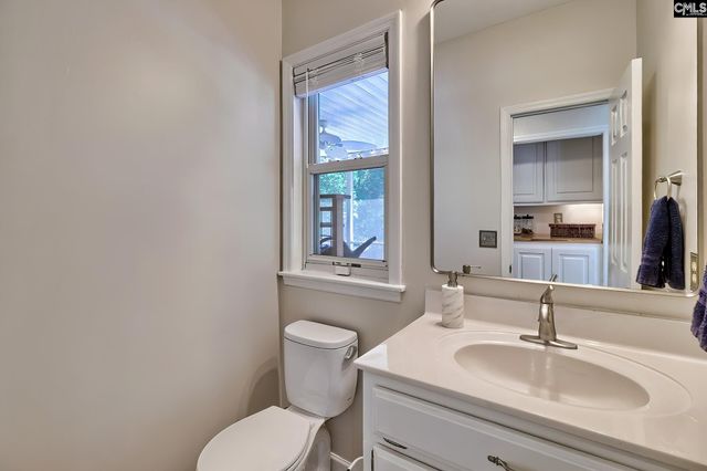 528 Hallsborough Drive, West Columbia, SC 29170