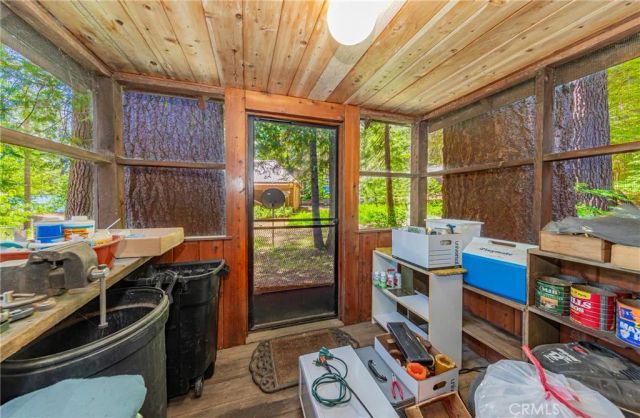 1173 Railroad Lane, Fish Camp, CA 93623