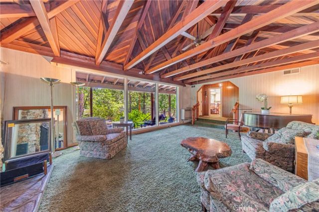 1173 Railroad Lane, Fish Camp, CA 93623