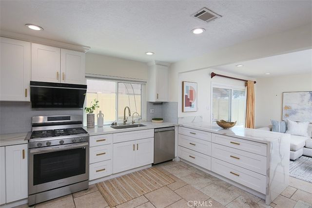 2926 Persimmon, Fullerton, CA 92835