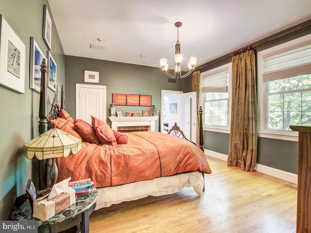 3808 CATHEDRAL AVE NW, Washington, DC 20016