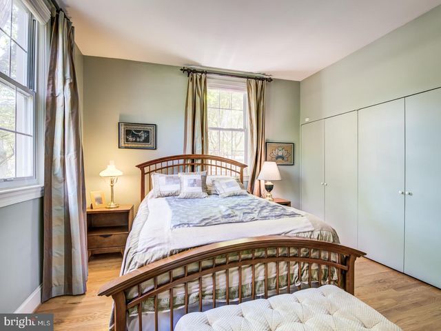 3808 CATHEDRAL AVE NW, Washington, DC 20016