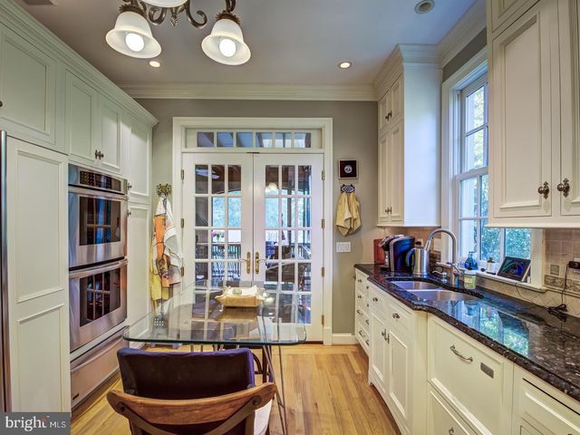 3808 CATHEDRAL AVE NW, Washington, DC 20016