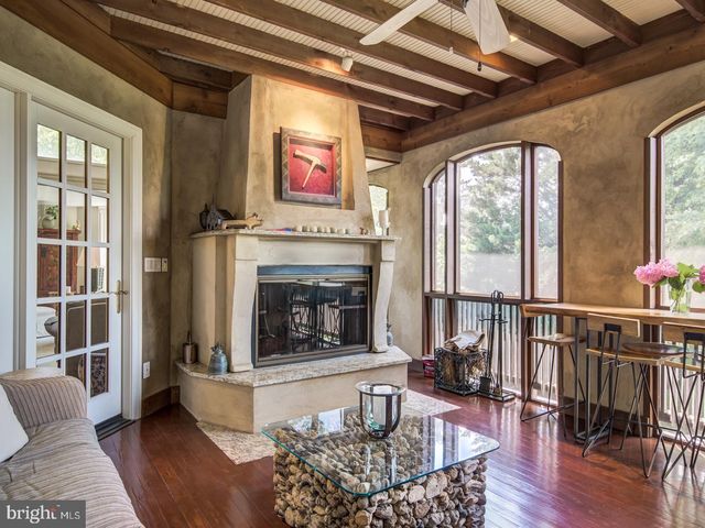 3808 CATHEDRAL AVE NW, Washington, DC 20016