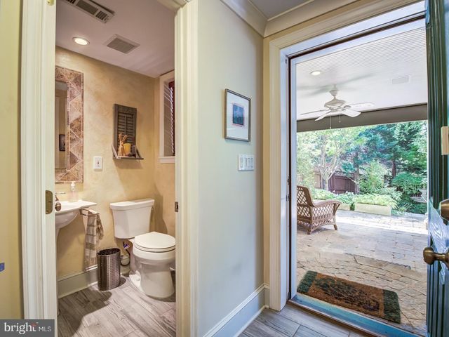 3808 CATHEDRAL AVE NW, Washington, DC 20016