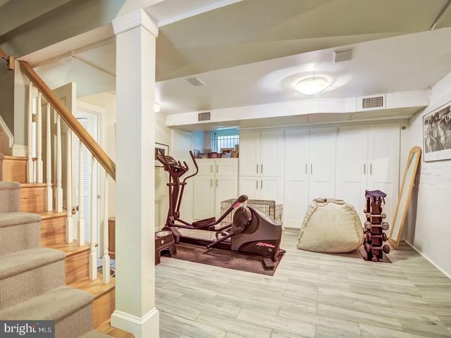 3808 CATHEDRAL AVE NW, Washington, DC 20016