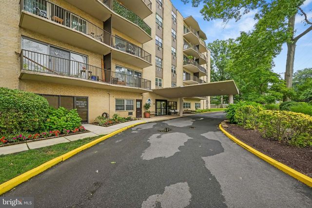 414 CHESTNUT ST, Cherry Hill, NJ 08002