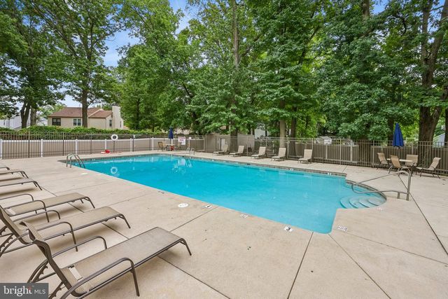 414 CHESTNUT ST, Cherry Hill, NJ 08002