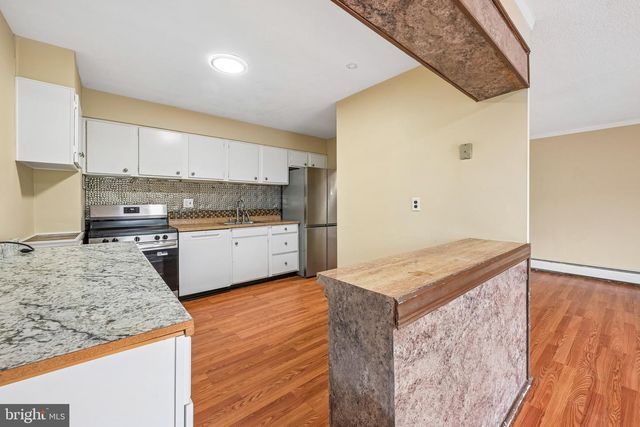 414 CHESTNUT ST, Cherry Hill, NJ 08002
