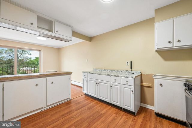 414 CHESTNUT ST, Cherry Hill, NJ 08002
