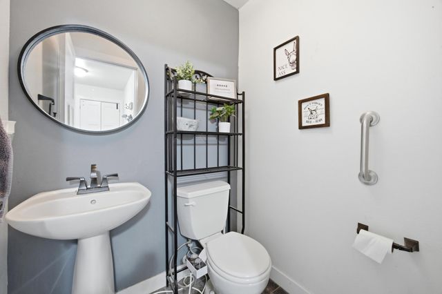 3126 6th Street E, West Fargo, ND 58078