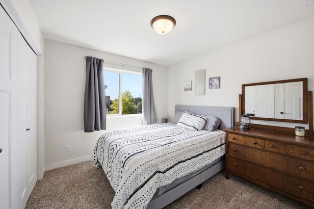3126 6th Street E, West Fargo, ND 58078