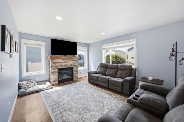 3126 6th Street E, West Fargo, ND 58078