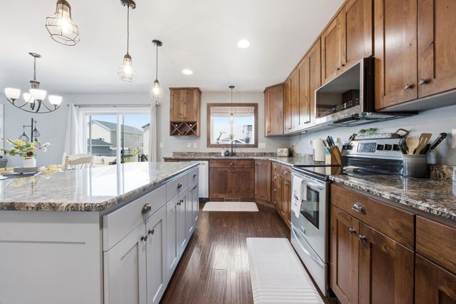 3126 6th Street E, West Fargo, ND 58078