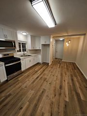 520 Glover AVE B, Chula Vista, CA 91910