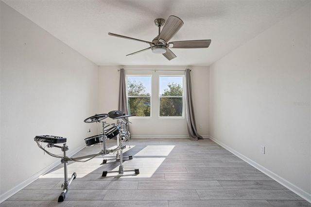 2044 CADES COVE WAY, Deland, FL 32720