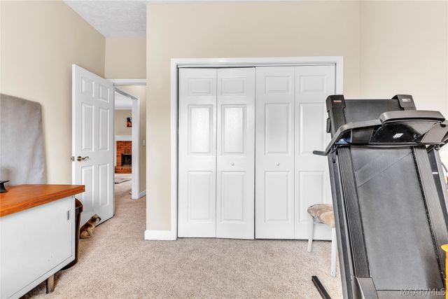225 Twin Oaks Lane, Wetumpka, AL 36093
