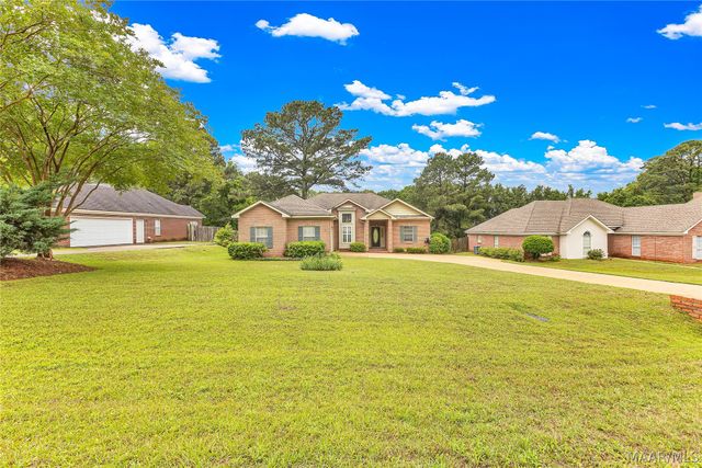 225 Twin Oaks Lane, Wetumpka, AL 36093