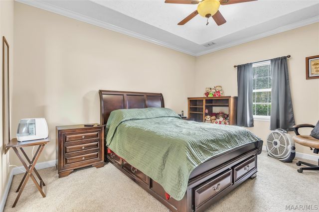 225 Twin Oaks Lane, Wetumpka, AL 36093