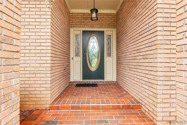 225 Twin Oaks Lane, Wetumpka, AL 36093