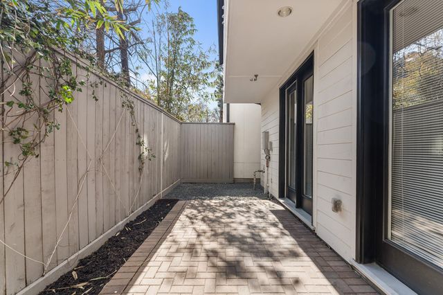 1314 Hunters Meadow Lane, Houston, TX 77055