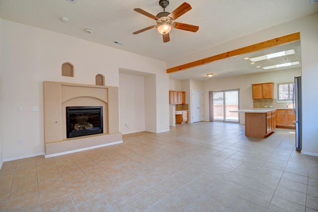 931 Desert Willow Court, Bernalillo, NM 87004
