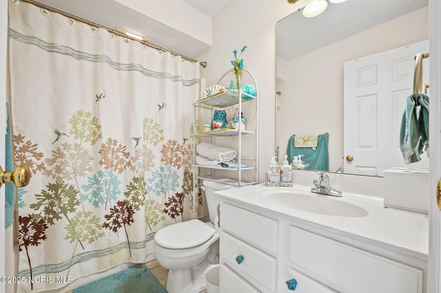 10732 S Lakes Drive, Perrysburg, OH 43551