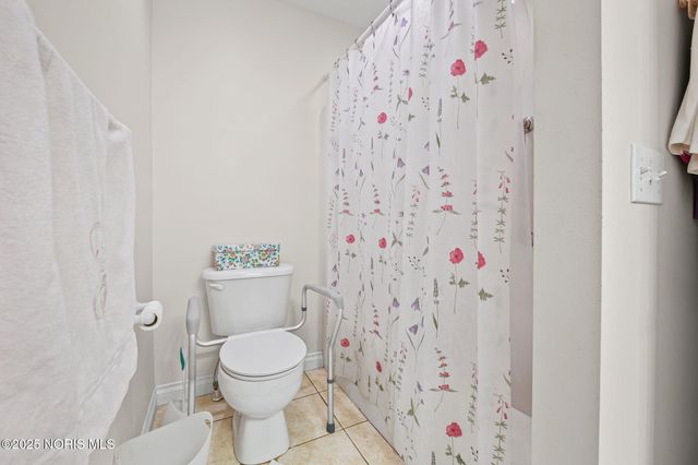 10732 S Lakes Drive, Perrysburg, OH 43551