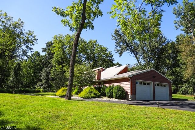 3 Openaki Rd, Randolph Twp., NJ 07869