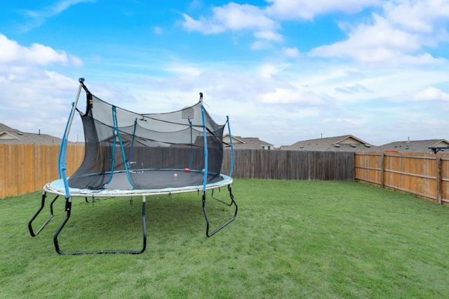 424 Frio Pass Trl, Haslet, TX 76052