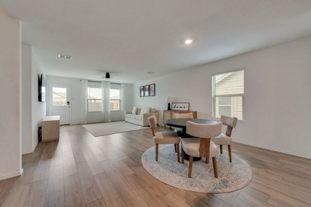 424 Frio Pass Trl, Haslet, TX 76052