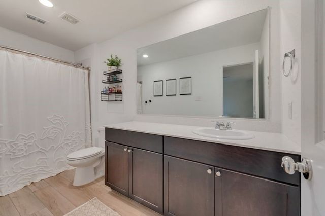 424 Frio Pass Trl, Haslet, TX 76052