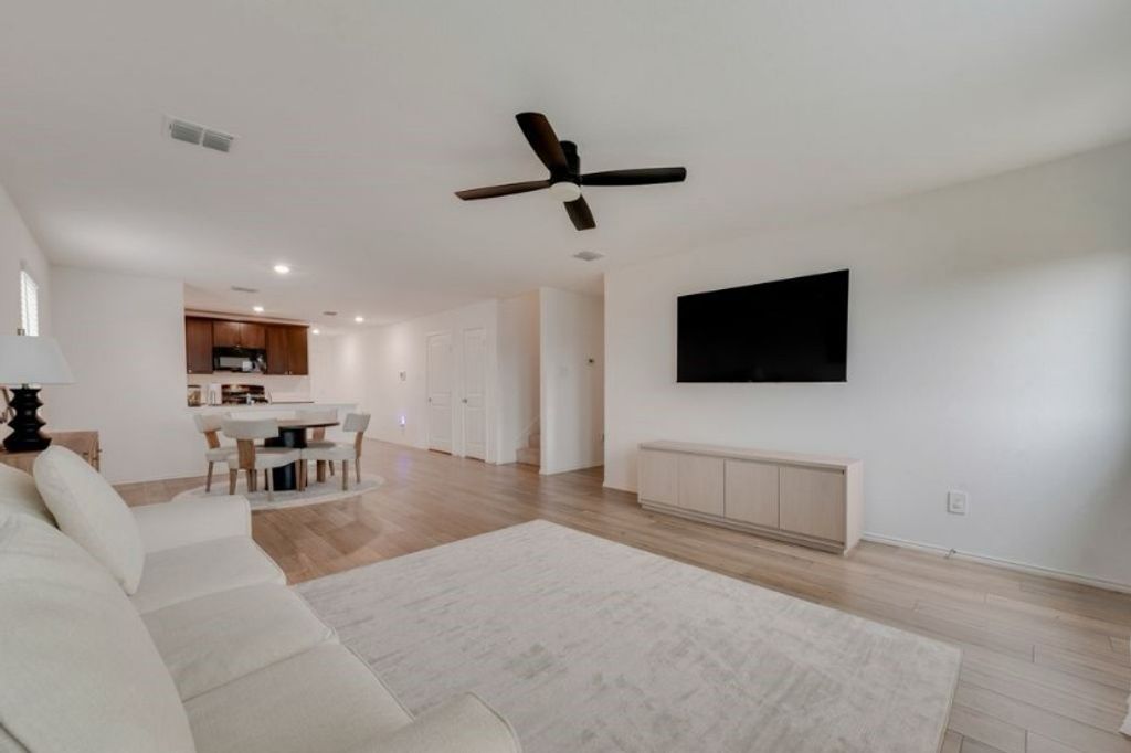 424 Frio Pass Trl, Haslet, TX 76052 — photo 5