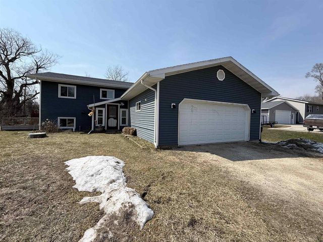 3053 UNION STREET, Eureka, WI 54963