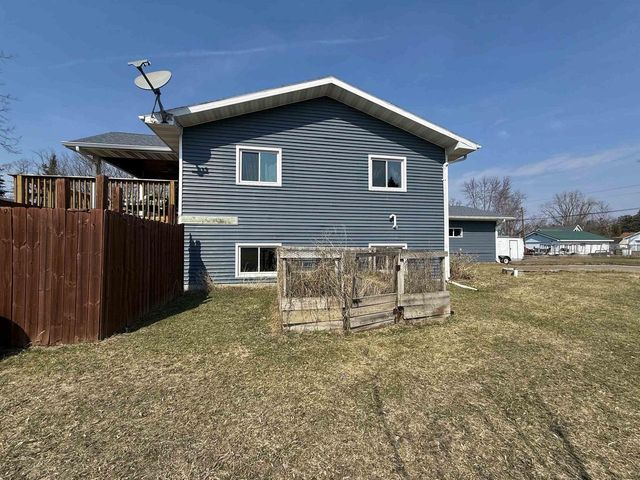 3053 UNION STREET, Eureka, WI 54963