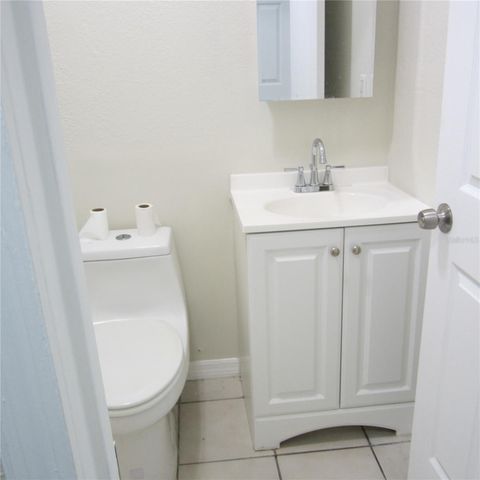 520 W ELLA J GILMORE STREET, Apopka, FL 32703