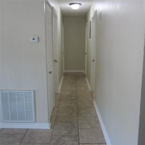 520 W ELLA J GILMORE STREET, Apopka, FL 32703