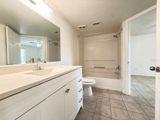 5028 PARK CENTRAL DRIVE 2133, Orlando, FL 32839