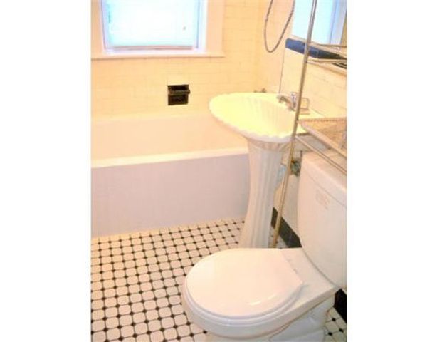 1662 Commonwealth Avenue 23, Boston, MA 02135