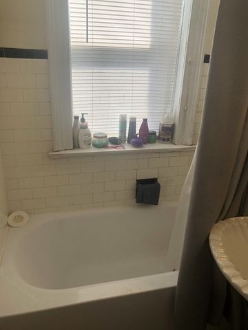 1662 Commonwealth Avenue 23, Boston, MA 02135