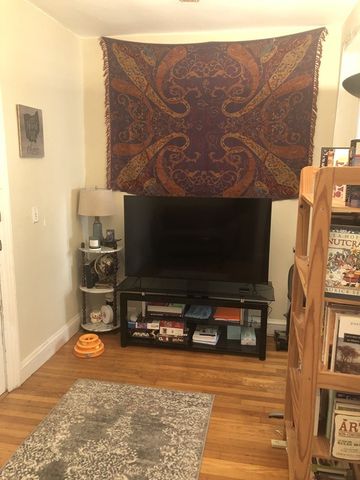 1662 Commonwealth Avenue 23, Boston, MA 02135