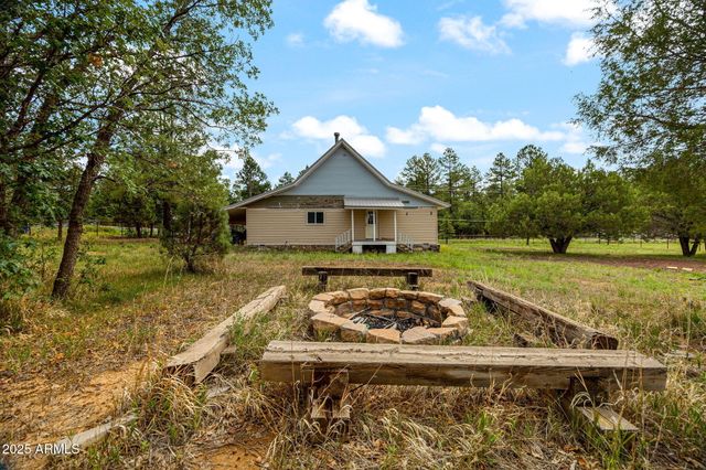 1196 Larson Road, Lakeside, AZ 85929