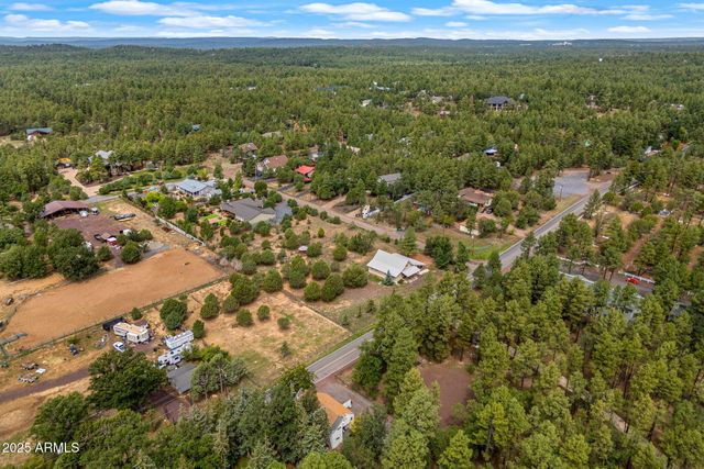 1196 Larson Road, Lakeside, AZ 85929