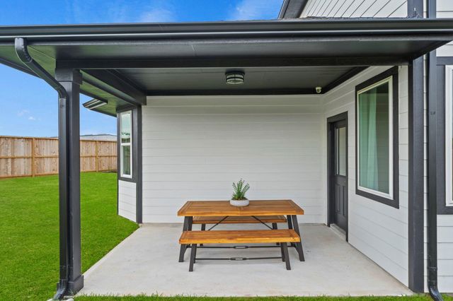 375 Hickory Hills Drive, Pattison, TX 77423