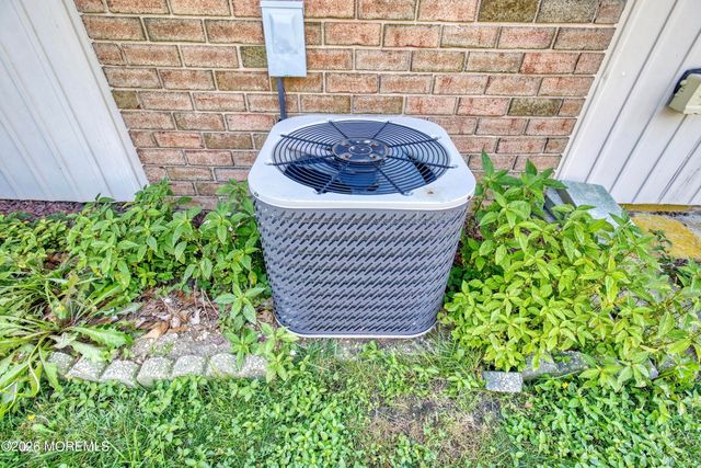 32D Yorkshire Court D, Manchester, NJ 08759