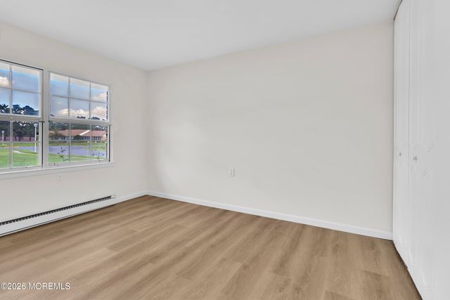 32D Yorkshire Court D, Manchester, NJ 08759