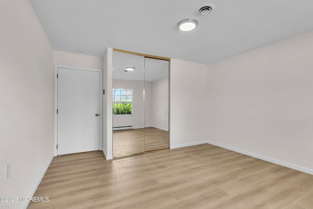 32D Yorkshire Court D, Manchester, NJ 08759